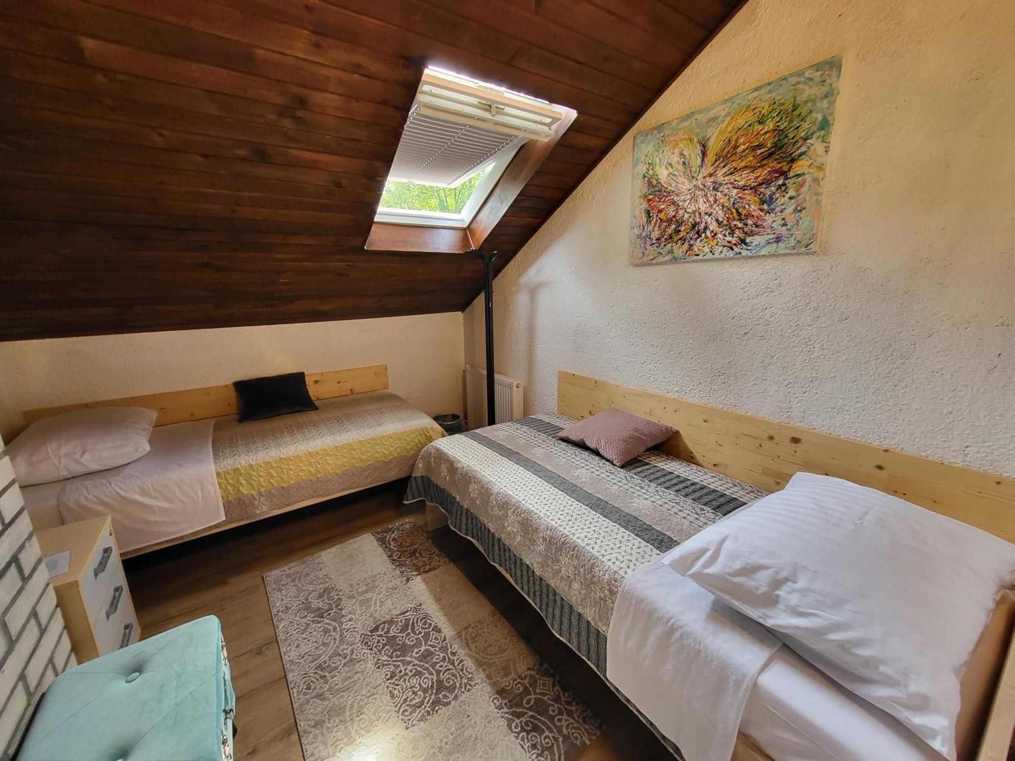 Hotel Koca Sredi Gozda Kanal Exterior foto
